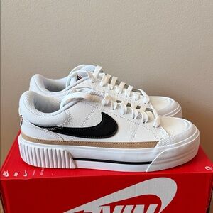 Nike Court Legacy Lift White Black DM7590-100 Women’s Size 6